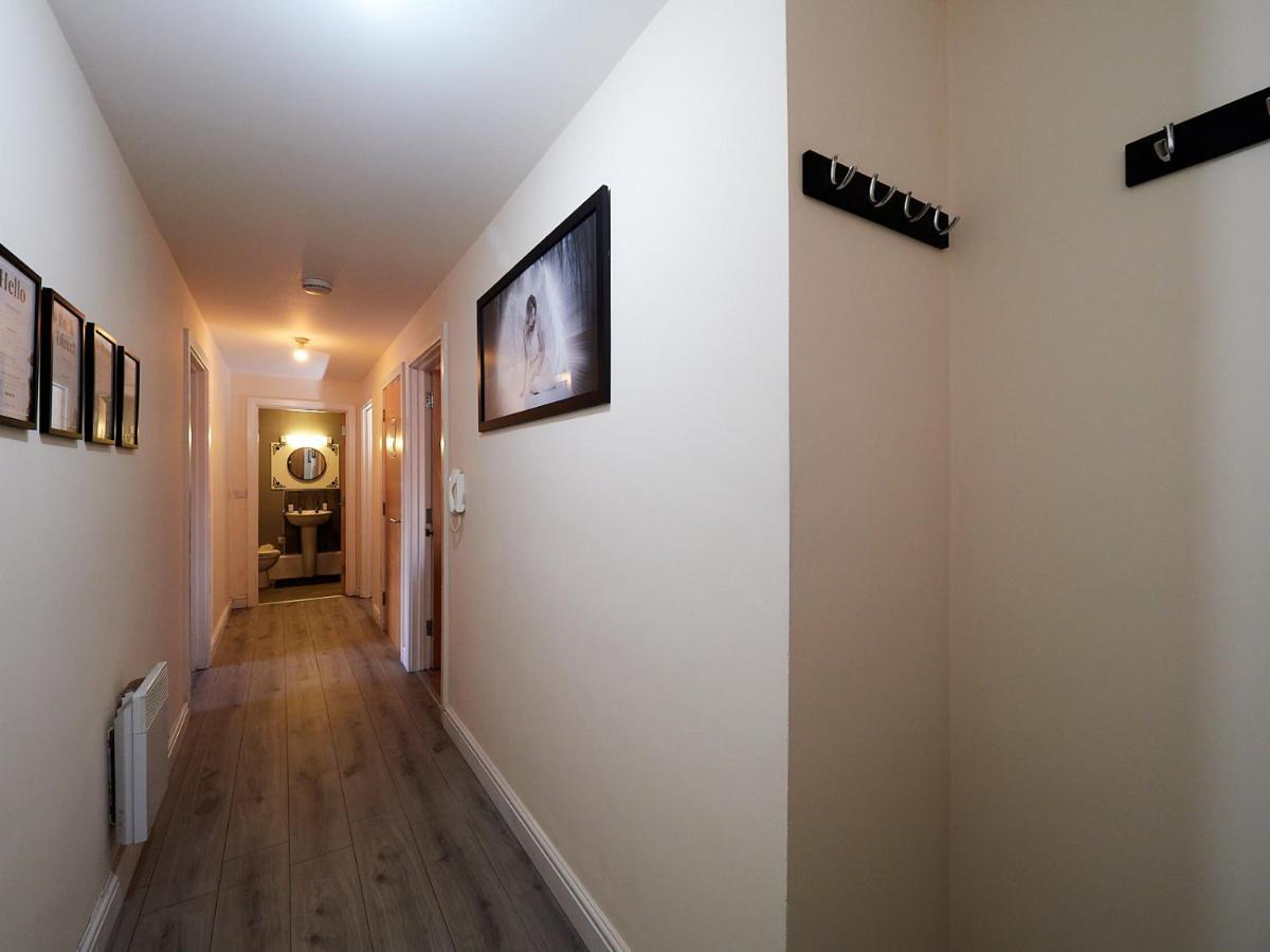 Beauchamp In City Centre Cv1 For Contractors Professionals Tourists Relocators Students And Family Apartamento *