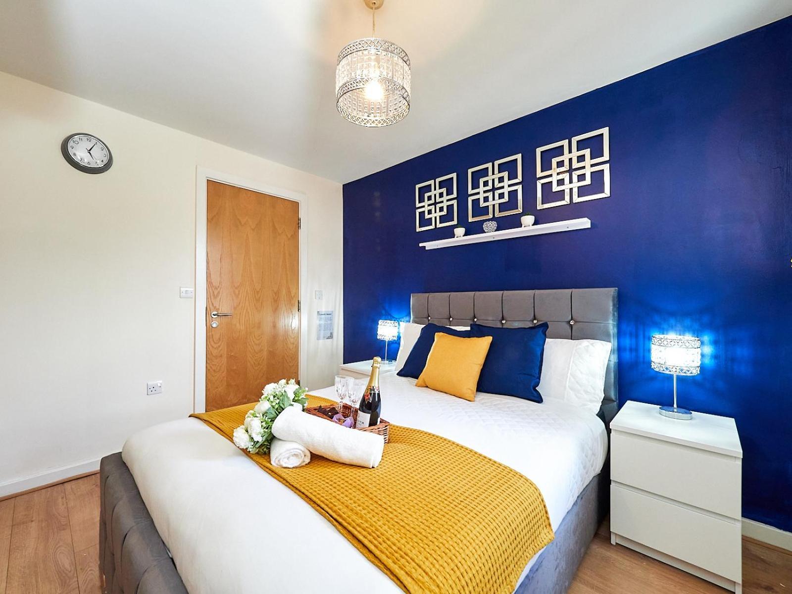 Beauchamp In City Centre Cv1 For Contractors Professionals Tourists Relocators Students And Family Apartamento